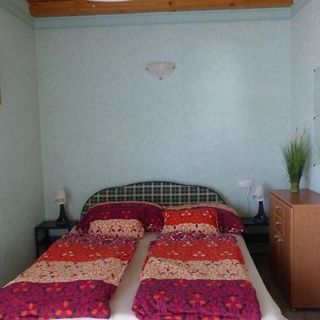 Orwa Apartmanok - Fenyofa Koez Залакарош Экстерьер фото