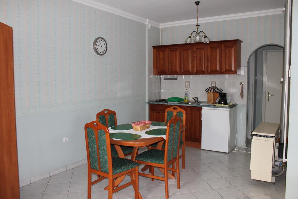 Orwa Apartmanok - Fenyofa Koez Залакарош Экстерьер фото