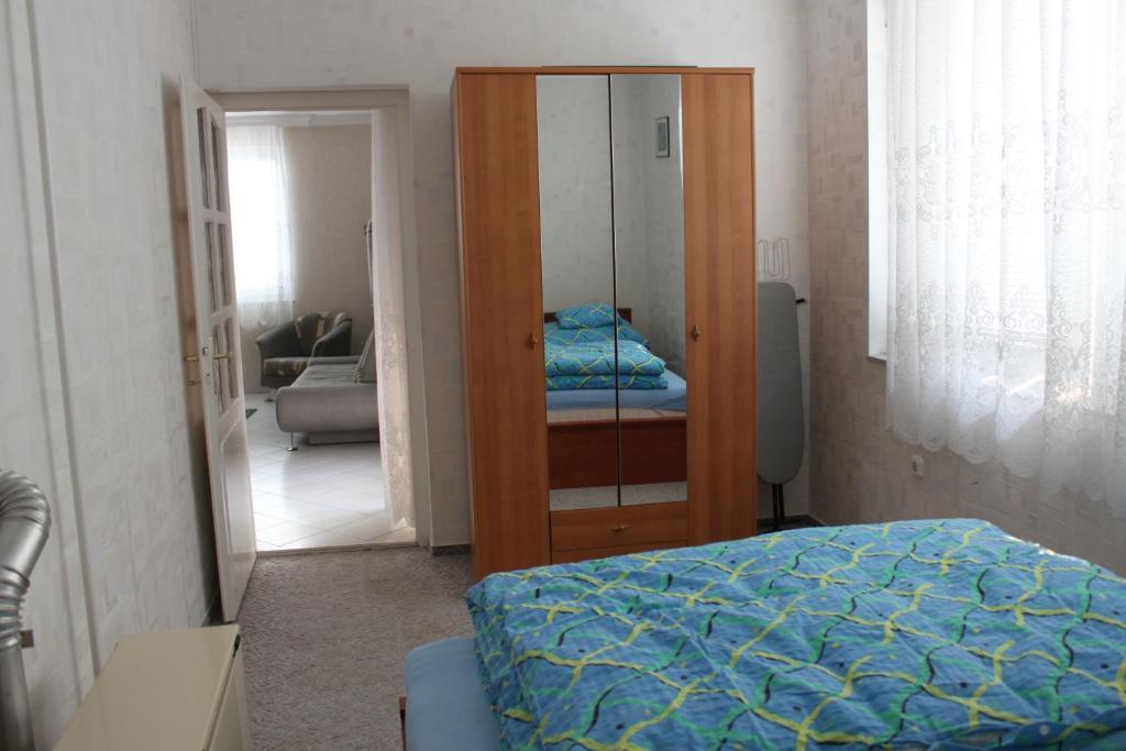 Orwa Apartmanok - Fenyofa Koez Залакарош Номер фото