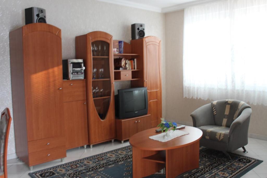 Orwa Apartmanok - Fenyofa Koez Залакарош Номер фото